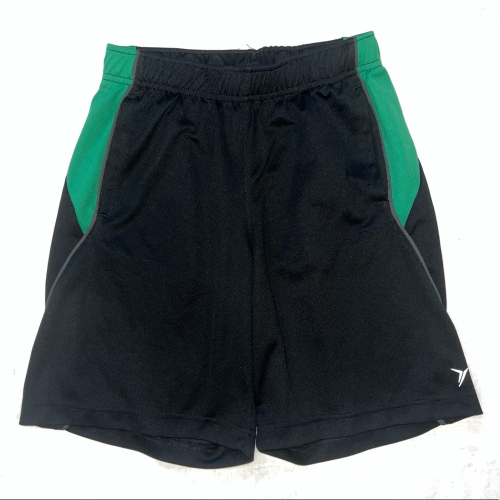 Old Navy Active basketball/sport shorts. Boys L 10-12